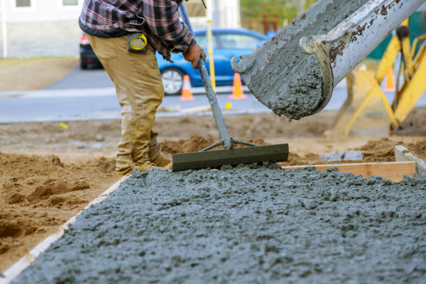 Best Concrete Driveway Installation  in North Hobbs, NM